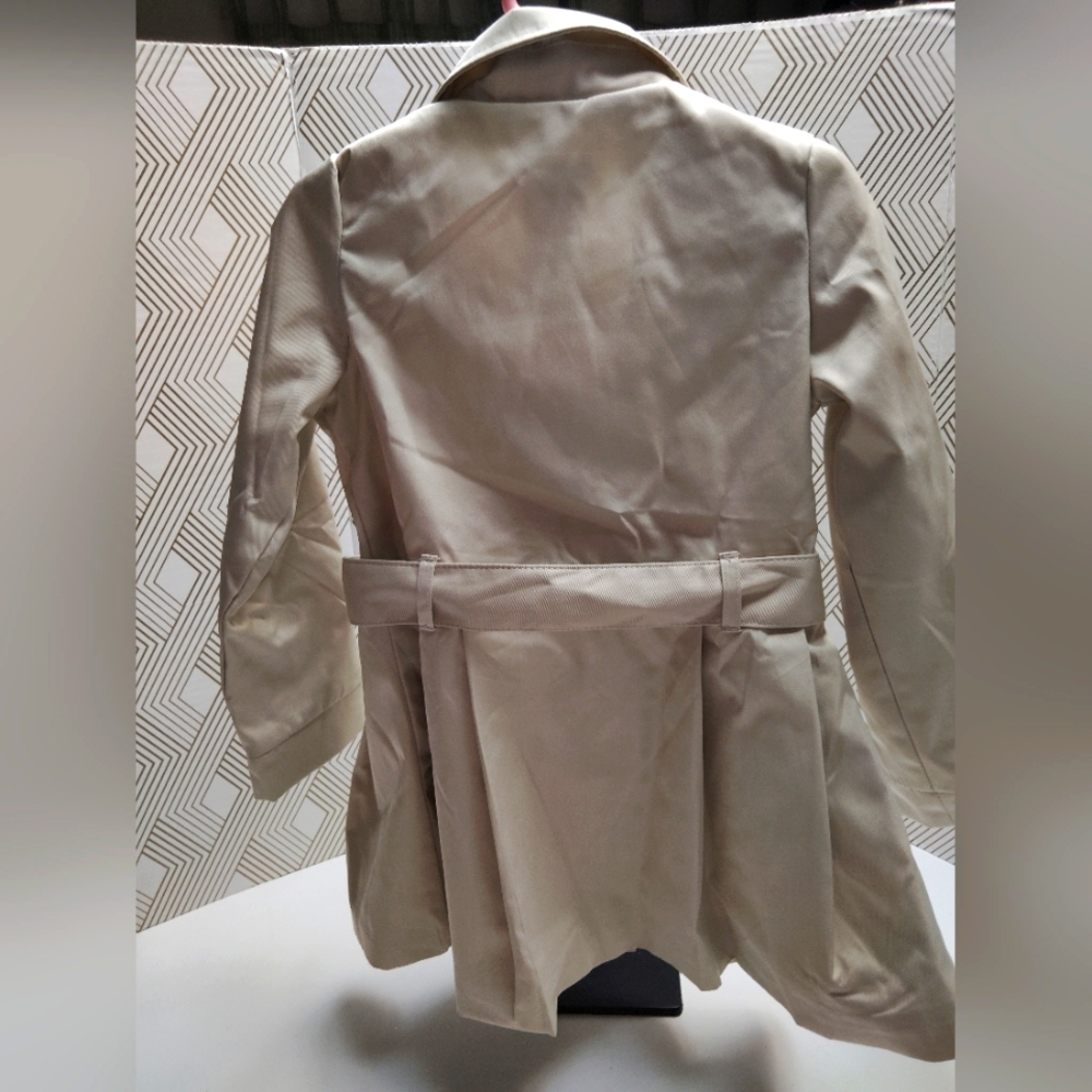 Tahari Girl Coat Size S 5/6 Sand - Picture 2 of 3